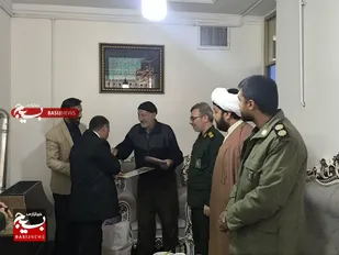 دیدار جانشین فرمانده سپاه خراسان شمالی در بسیج اقشار  با خانواده شهید طحانی