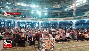 مراسم پرفیض دعای عرفه در شهرکرد