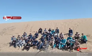 پیاده روی رزمندگان لشکر عملیاتی ۱۷ در کویر مرنجاب