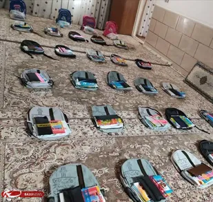اهدای 30 بسته لوازم التحریر بین دانش آموزان نیازمند