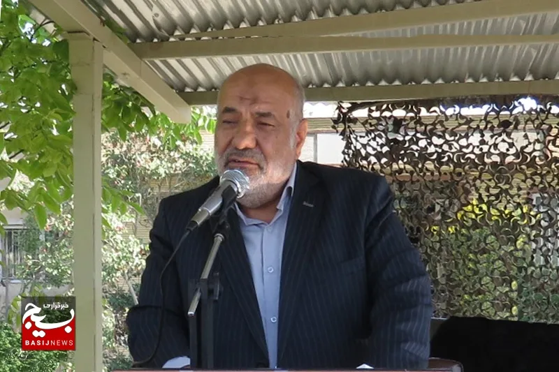 وحدت کلمه و پیروی از ولایت رمز فتح خرمشهر/ شهید جمهور میدان دار و مردم دار بود