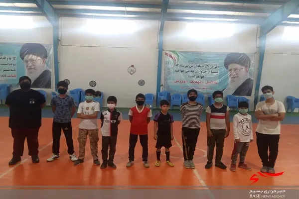 برگزاری مسابقات فوتسال بسیجیان پایگاه امام علی (ع) چابهار به مناسبت دهه فجر