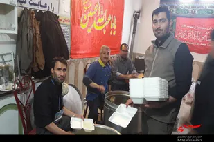 توزیع ۲۵ هزار وعده نهار و شام در موکب شهید&laquo;قهاری&zwnj;سعید&raquo; اسدآباد