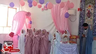 جشن تکلیف دختران بسیجی پایگاه حضرت رقیه(س) روستای آبطویل