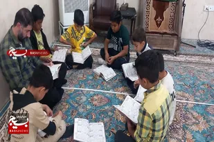 از برپایی محافل قرآنی تا برنامه های ورزشی در سرخه