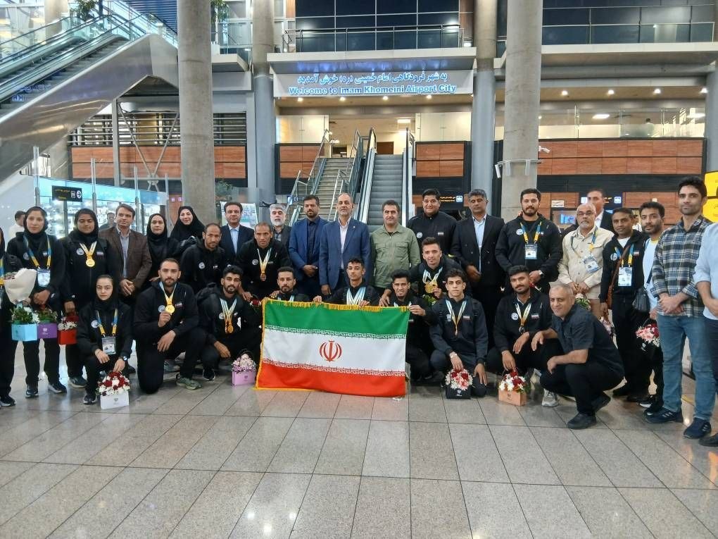 بازگشت تیم ملی دوومیدانی ناشنوایان به ایران بازگشت تیم ملی دوومیدانی ناشنوایان به ایران