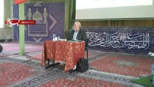برگزاری نشست سیاسی با حضور مشاور شهید سلیمانی در شرکت مارگارین