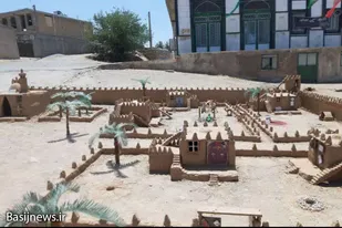 برپایی نمایشگاه از بقیع تا کربلا در روستای کرک سفلی شهرستان نهاوند