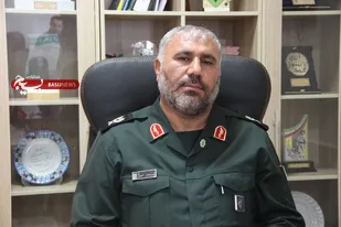 گرامیداشت هفته مقاومت و پایداری با شعار من انقلابی ام در بام ایران