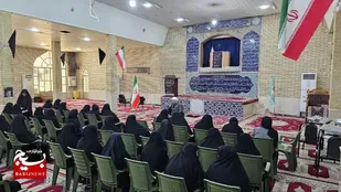 نشست سیاسی تبیینی با موضوع بررسی مسائل روز کشور در گتوند برگزار شد