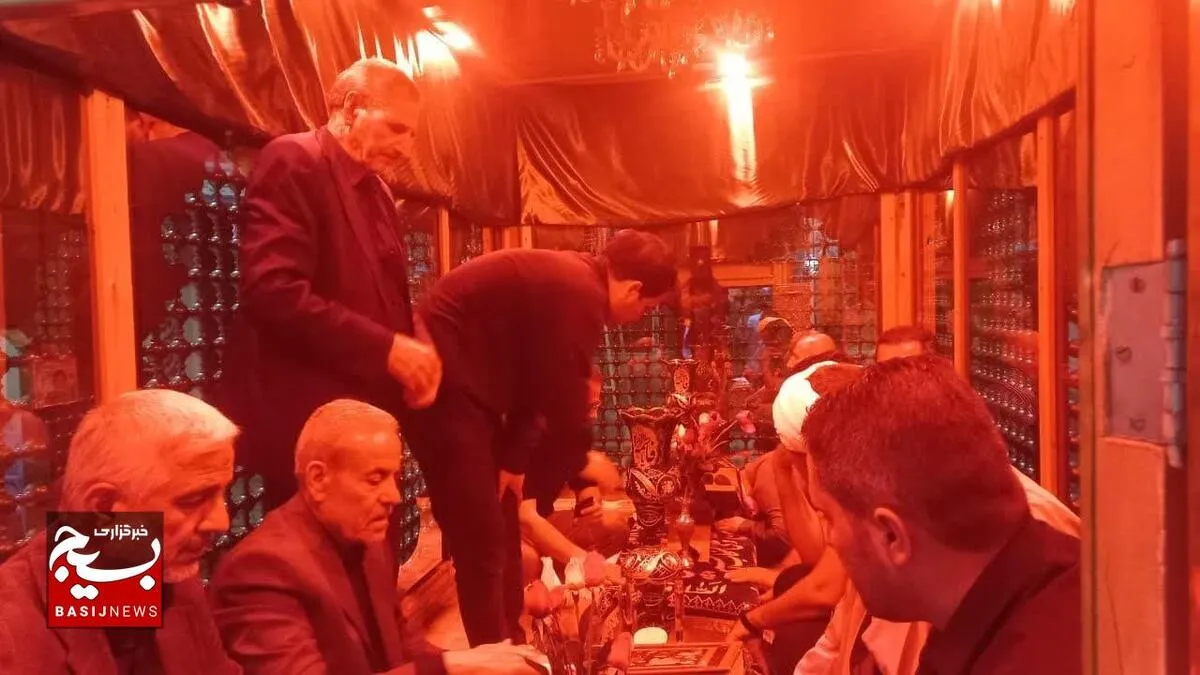 غبار روبی و عطر افشانی امامزادگان شهرکرد