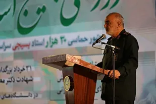 ایران فشار حداکثری دشمن را به شکست حداکثری او تبدیل کرده است/اینجا مهد پرورش مردانی مثل حاج قاسم و شهید چمران است