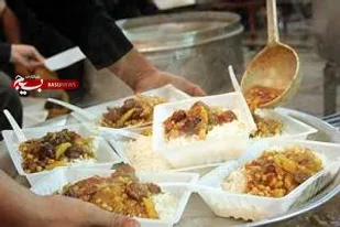 پخت چهل دیگ غذای تبرکی در شاهرود