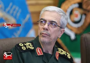 سرلشکر باقری: امنیت پایدار در شرایط پرتلاطم منطقه&zwnj;ای محصول رویکرد جامعه اطلاعاتی کشور است