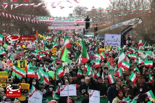 حضور با شکوه مردم کرج در راهپیمایی ۲۲ بهمن