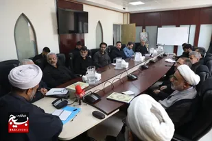 نشست تکریم و معارفه مسئول دفتر نمایندگی ولی فقیه مدارس الگوی صالح