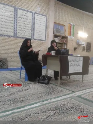 مراسم بزرگداشت سالروز ارتحال حضرت امام خمینی (ره) توسط بسیجیان حوزه مقاومت خواهران صدیقه الکبری(س) در رفسنجان