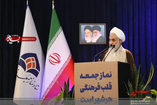 هنرمندان واقعی جانشان را فدای ملت کرده و به دشمن تکیه نمی&zwnj;کنند