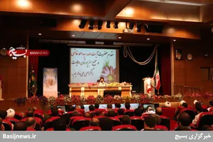 دیدار پاسداران سپاه فجر فارس با آیت الله خاتمی/ گزارش تصویری