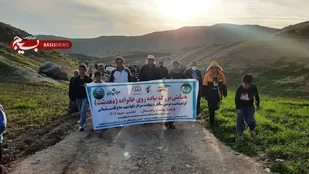 برگزاری همایش بزرگ پیاده روی خانواده به مناسبت سالگرد شهادت سردار سلیمانی در دهدشت