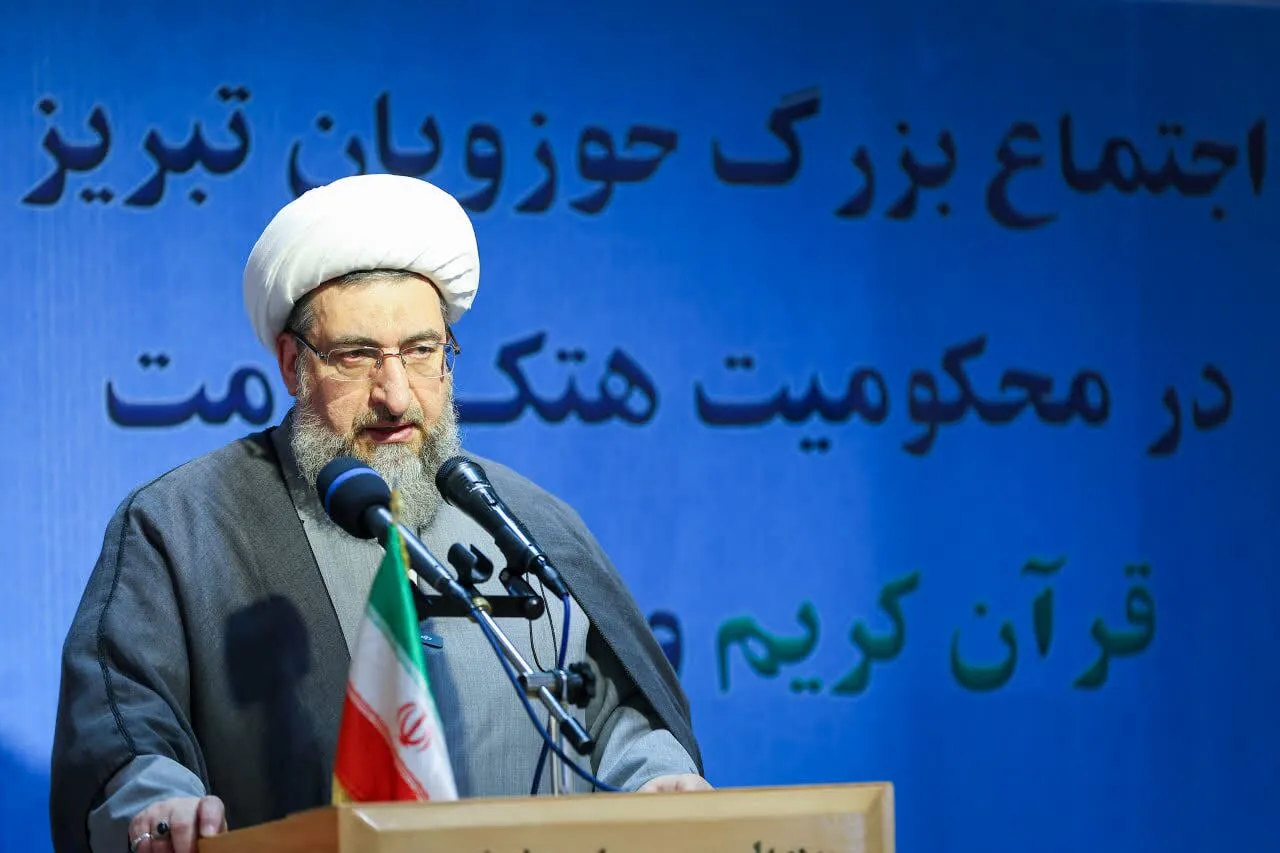 پیام قاطع نماینده ولی فقیه به هتاکان حریم وحی