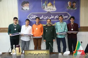 مدال&zwnj;آوران لیگ علمی پایا تجلیل شدند