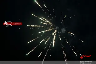 نورافشانی آسمان تنگستان درشب 22بهمن