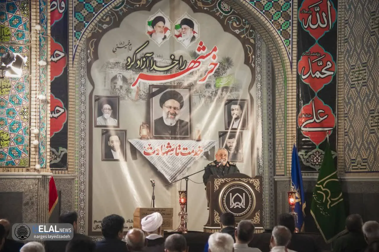 مراسم گرامیداشت سوم خرداد، سالروز آزادسازی خرمشهر، در حرم مطهر حضرت محمد هلال بن علی (ع) شهرستان آران و بیدگل