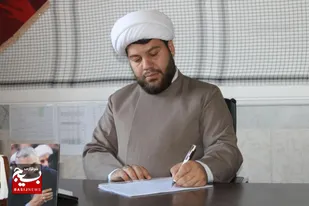 حاج قاسم مدرس مکتب عشق و ایثار
