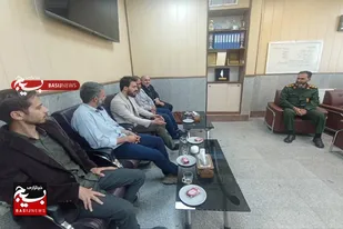 هنرمندان بسیجی، راویان صادق حماسه&zwnj;های انقلاب هستند
