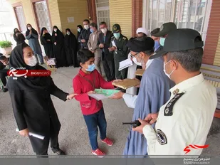 تجلیل از دانش آموزان مرکز آموزش استثنایی طرقبه