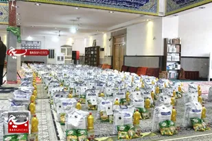 ۲۵۰ بسته معیشتی به یاد &laquo;سردار دل&zwnj;ها&raquo; در پردیسان توزیع شد