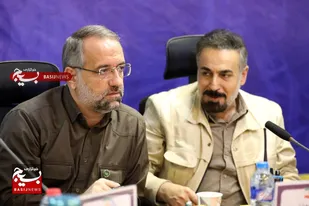 نشست مشترک فرماندهان بسیج وزارت نفت در پالایشگاه آبادان: تأکید بر &laquo;الگوی جهانی&raquo; بودن بسیج و نقش کلیدی آن در رفع ناترازی&zwnj;های تولید سوخت کشور