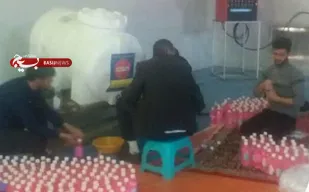 آماده&zwnj;سازی بسته&zwnj;های محلول ضدعفونی کننده در روستای ویست خوانسار