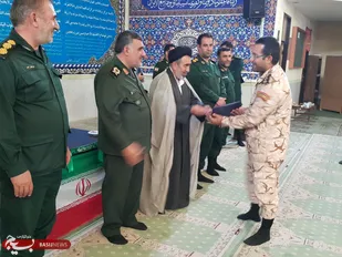 سربازان وظیفه تیپ ۴۸ فتح کهگیلویه و بویراحمد تجلیل شدند+ ( تصاویر)