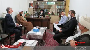 دیدار اعضاء خانه طلاب خمینی شهر با امام جمعه