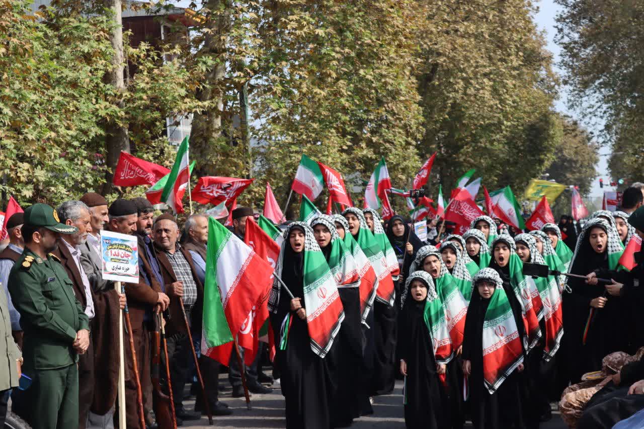 وحدت و انسجام ملی، رمز اقتدار ایران و شکست جنگ شناختی دشمن است وحدت و انسجام ملی، رمز اقتدار ایران و شکست جنگ شناختی دشمن است