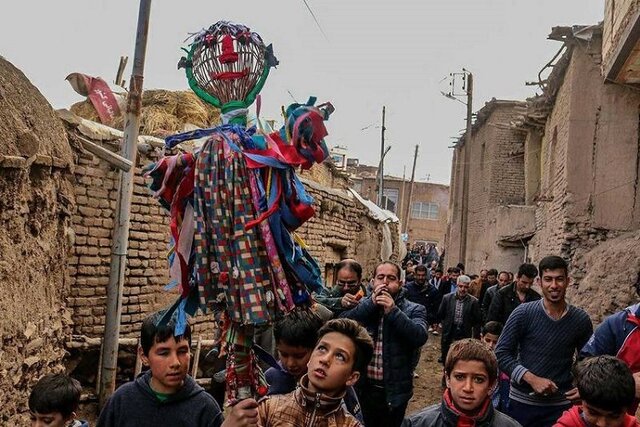 آیینهای سنتی استان مرکزی؛ از بیلگردانی نیمور تا جشن تیرگان فراهان آیینهای سنتی استان مرکزی؛ از بیلگردانی نیمور تا جشن تیرگان فراهان