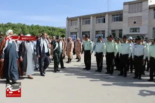 صبحگاه مشترک نیروهای نظامی و انتظامی فارسان