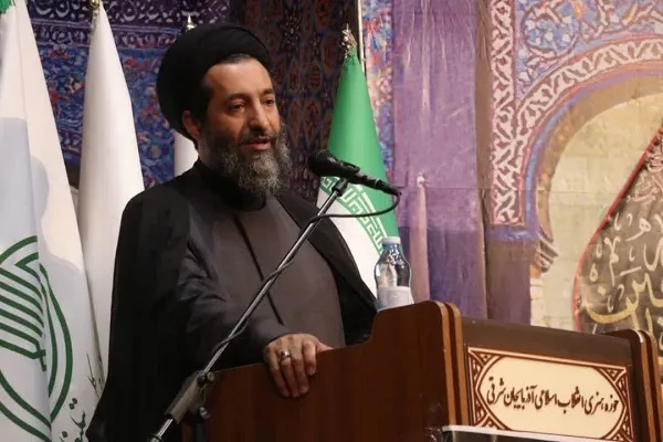 امروز انجام کار فرهنگی بزرگترین جهاد است