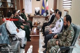 دیدار فرمانده گروه پدافندهوایی شهید بردبار ارتش با فرمانده سپاه کنارک