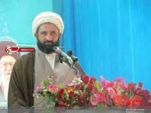 جنگ نرم ذهن جامعه را ازجایی به جایی دیگر منتقل می کنند