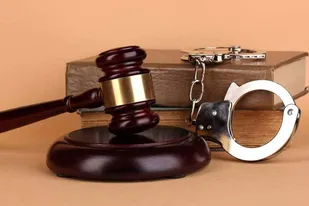 دستگیری ۵ عامل شعارنویسی در بندرانزلی