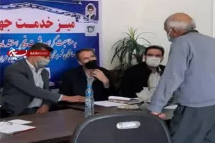 میز خدمت جهادی به مناسبت روز مهندس به همت بسیج مهندسین عمران و معماری کازرون