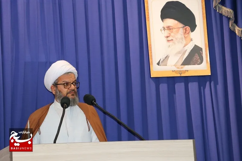 انقلاب اسلامی انقلابی از جنس بصیرت/ دشمن شناسی رمز مقاومت ملت ایران است