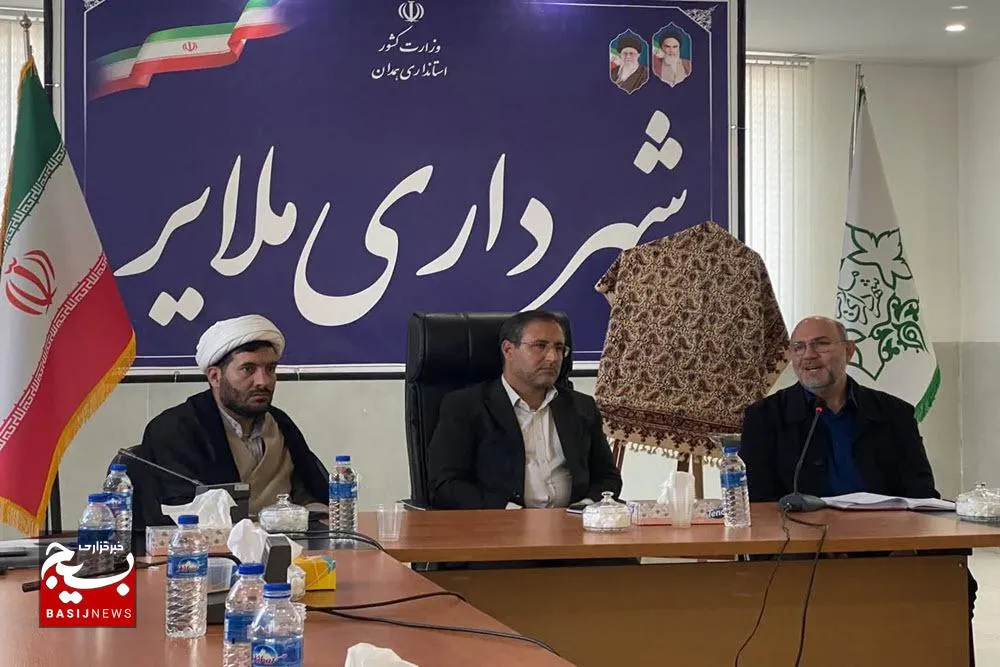 هنر، بهترین ابزار تبیین فرهنگ دفاع از ارزش‌ها و دستاوردهای نظام