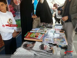 موکب هنری و نمایشگاه کتاب و محصولات فرهنگی در دهاقان برپاشد