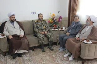 دیدار&nbsp;فرمانده ناحیه و امام جمعه شهرستان بندرگز با خانواده سردا شهید فرجی