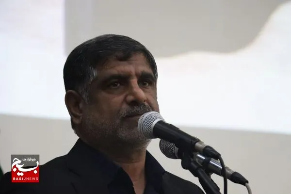 شما دختران امروز و مادران آینده جمهوری اسلامی به عنوان نسل جدید فاطمی باید پیرو مکتب حضرت فاطمه اطهر (س) باشید