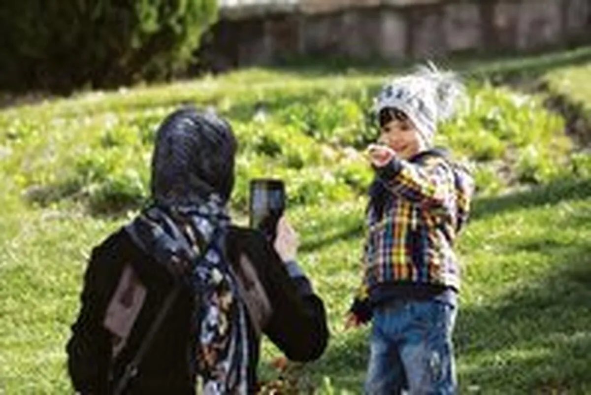 بررسی نقش مادر در تربیت فرزندان در گفتگو با نجمیه‌سادات مشهدی، مشاور خانواده و مدرس دانشگاه 
نقش تربیتی مادر فراتر از تربیت فرزندان است 